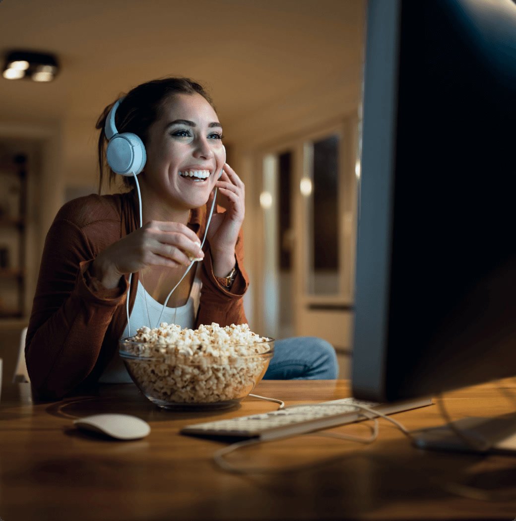 Customer support agent providing 24/7 help for IPTV Ireland users